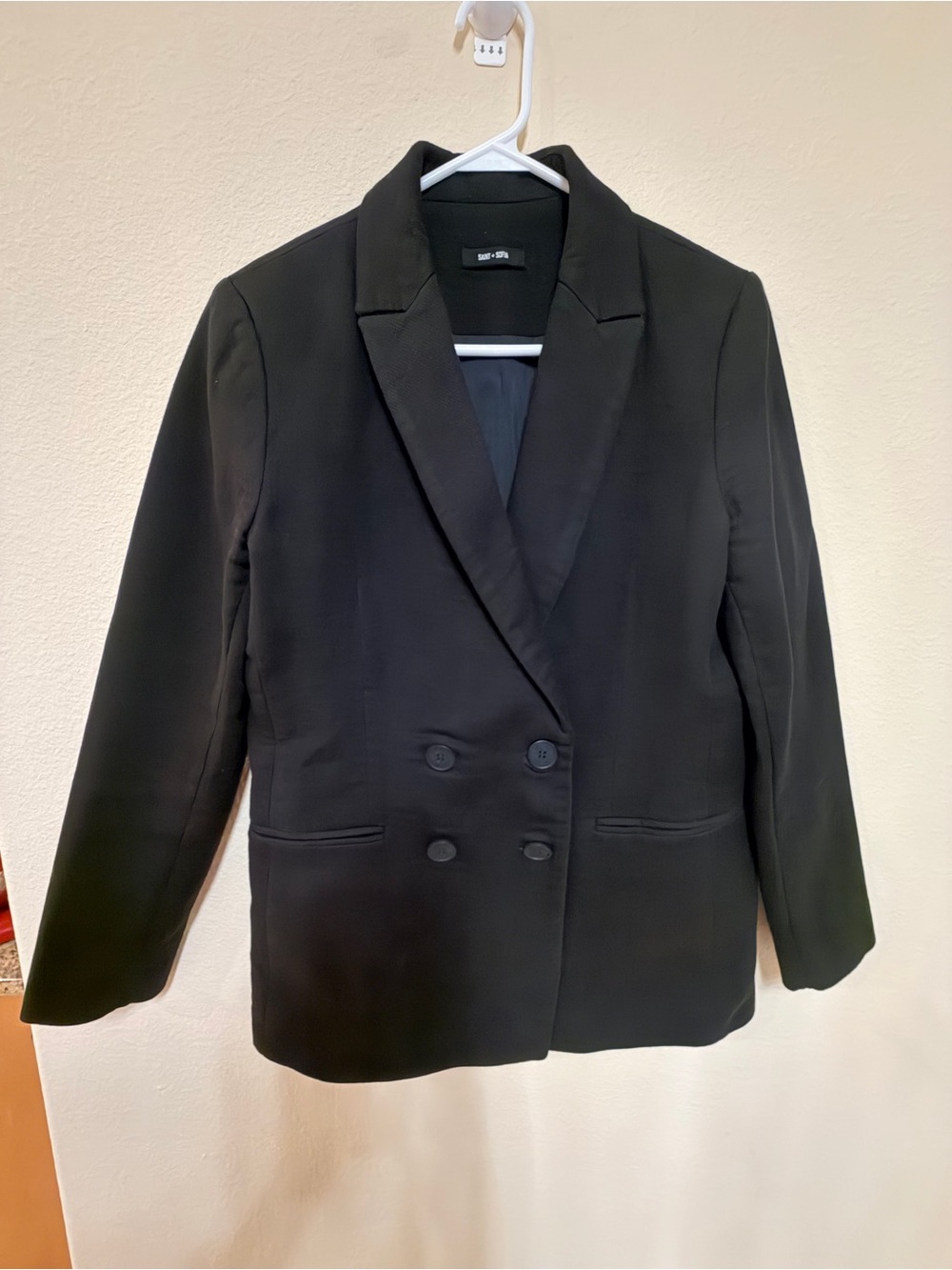 Saint+Sofia. Cambridge Crepe, Black Double-Breasted Blazer. Excellent condition